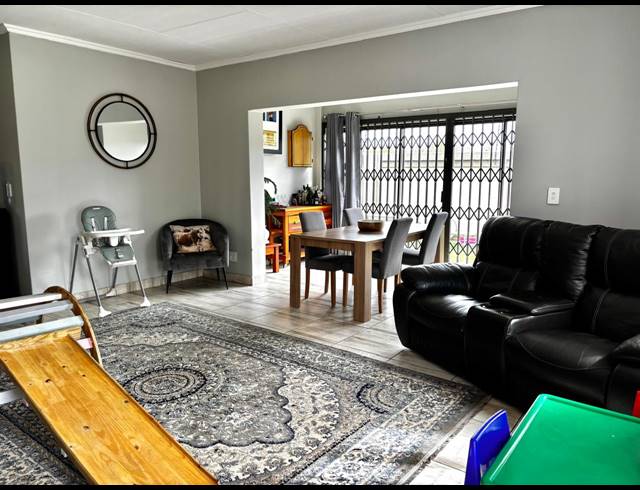 3 BEDROOM HOUSE FOR SALE IN SUNAIR PARK
